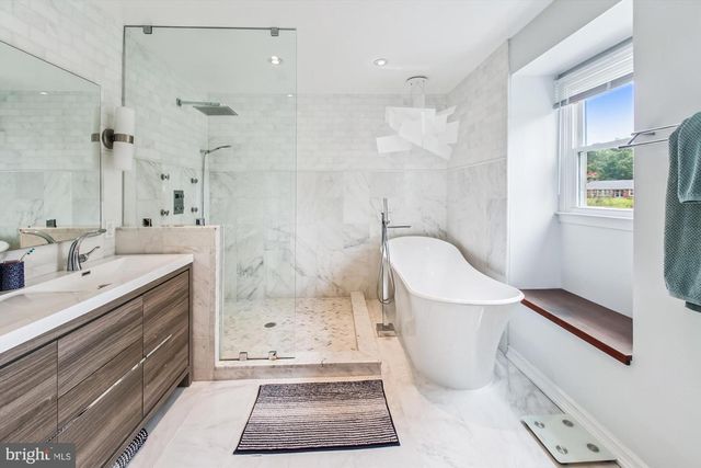 1306 LAVALL DR, Davidsonville, MD 21035