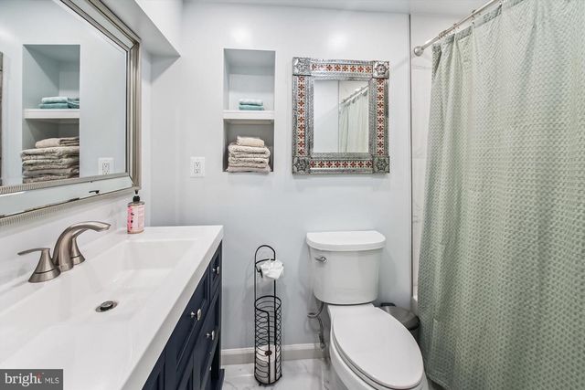 1306 LAVALL DR, Davidsonville, MD 21035