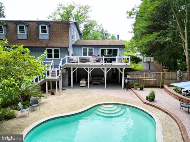 1306 LAVALL DR, Davidsonville, MD 21035