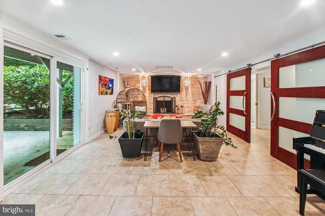 1306 LAVALL DR, Davidsonville, MD 21035