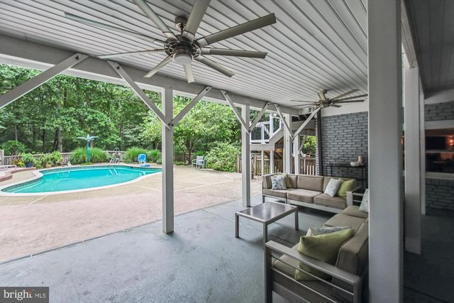 1306 LAVALL DR, Davidsonville, MD 21035