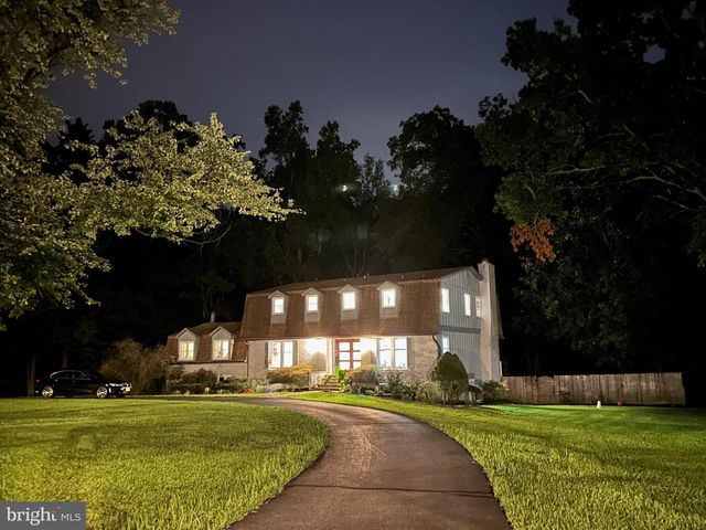 1306 LAVALL DR, Davidsonville, MD 21035