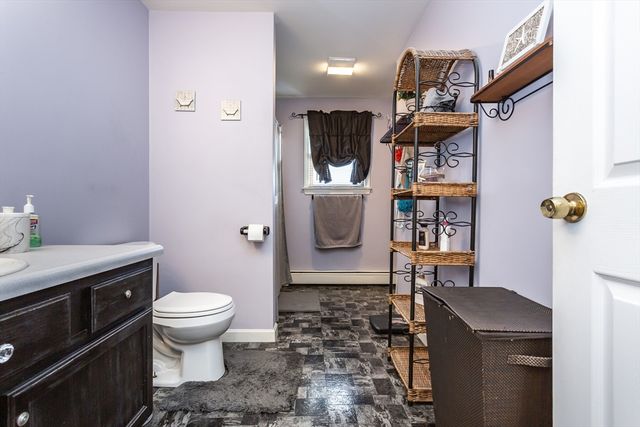 95 Hiatt Street, Fall River, MA 02721