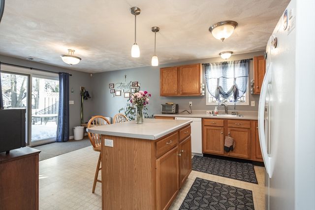 95 Hiatt Street, Fall River, MA 02721