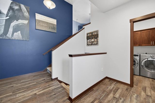 1909 Prairie PLACE, Holmen, WI 54636