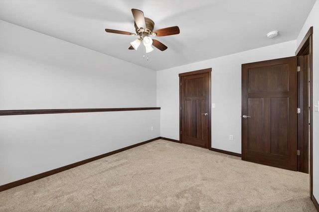 1909 Prairie PLACE, Holmen, WI 54636
