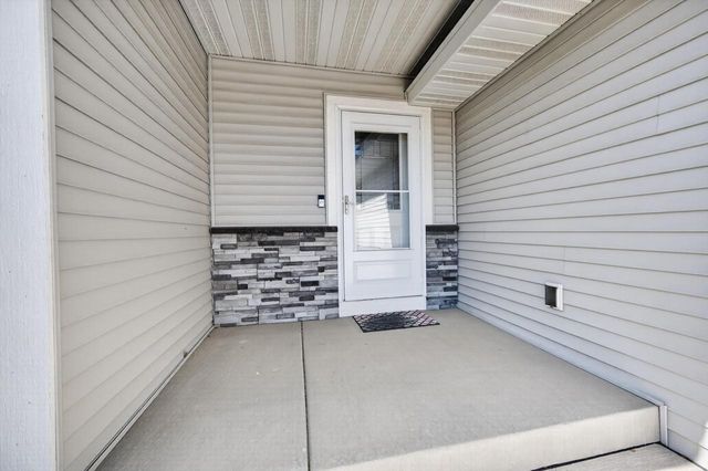 1909 Prairie PLACE, Holmen, WI 54636