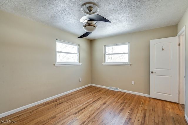 3532 Gary Drive, Mogadore, OH 44260