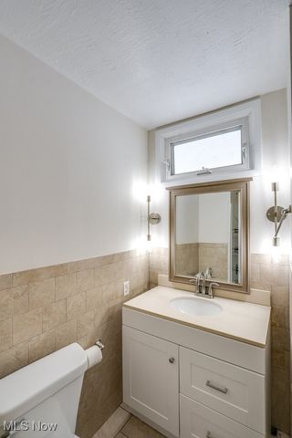 3532 Gary Drive, Mogadore, OH 44260