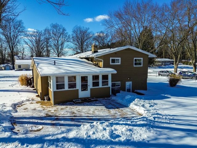 3532 Gary Drive, Mogadore, OH 44260