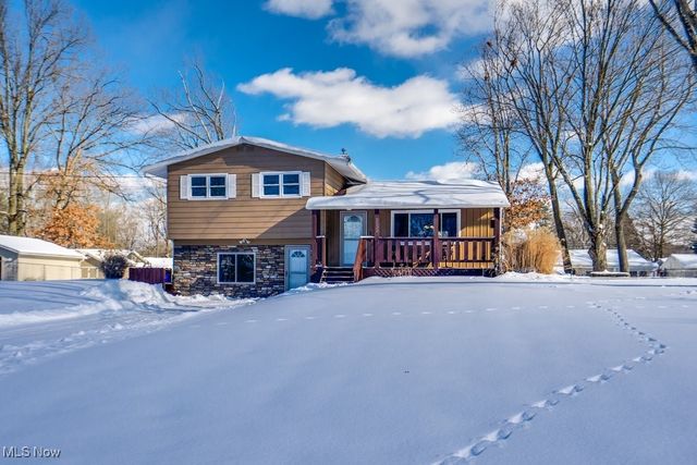 3532 Gary Drive, Mogadore, OH 44260