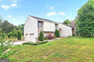 125 Woodstream Point, Fayetteville, GA 30215