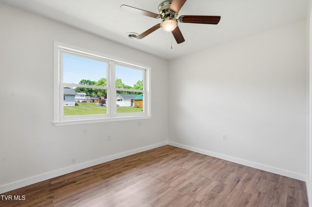 2911 Dungannon Road, Coeburn, VA 24230