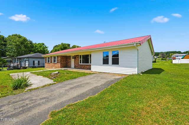 2911 Dungannon Road, Coeburn, VA 24230