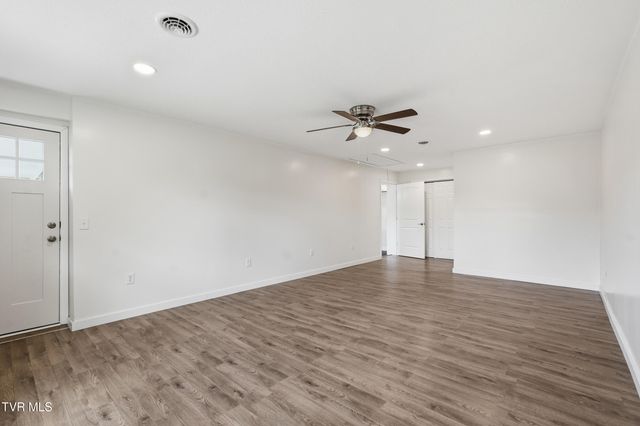 2911 Dungannon Road, Coeburn, VA 24230