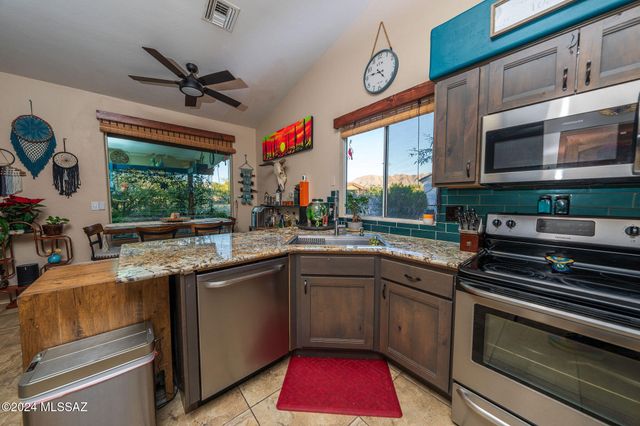 1709 Camino Jalisco, Rio Rico, AZ 85648