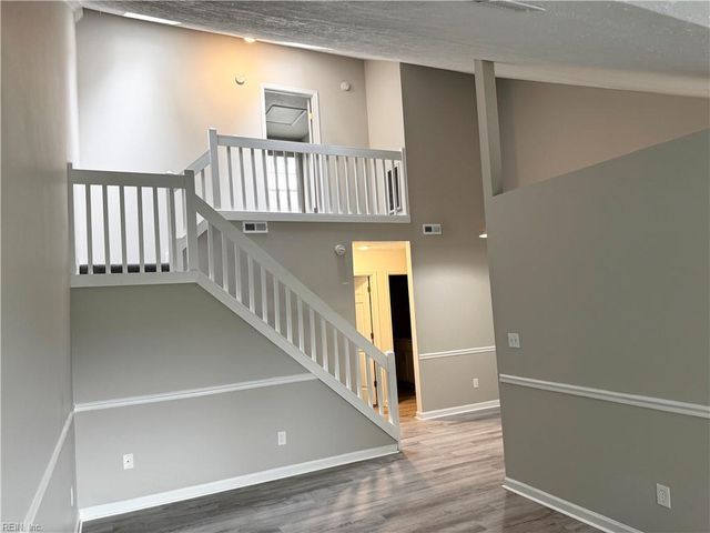 628 Hollomon DR, Hampton, VA 23666