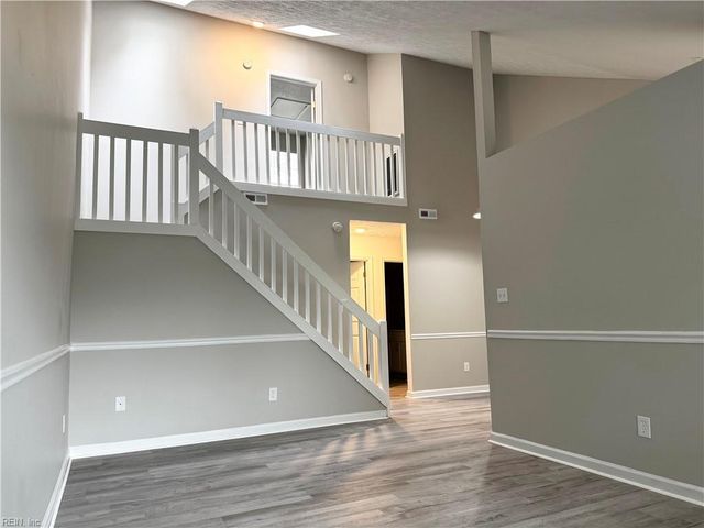628 Hollomon DR, Hampton, VA 23666