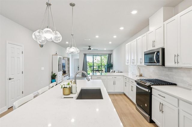 5920 HIDDEN BRANCH DRIVE, Apollo Beach, FL 33572