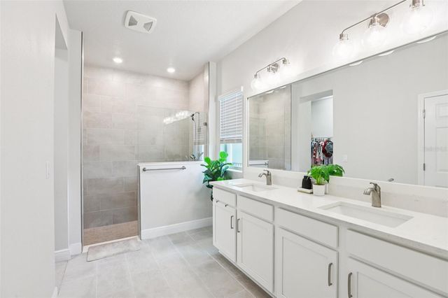 5920 HIDDEN BRANCH DRIVE, Apollo Beach, FL 33572