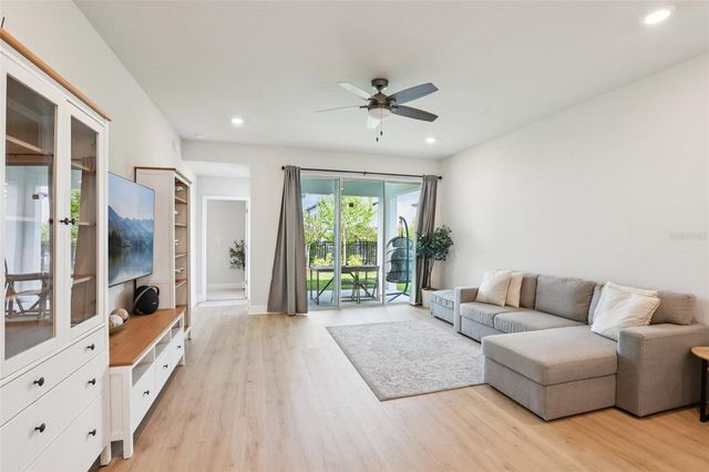 5920 HIDDEN BRANCH DRIVE, Apollo Beach, FL 33572