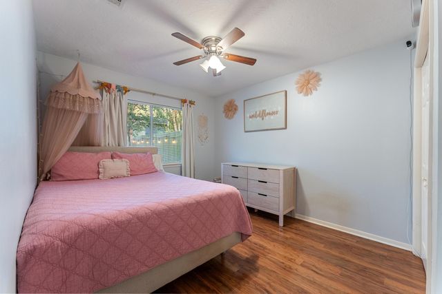 7764 Park Falls Drive, Houston, TX 77095