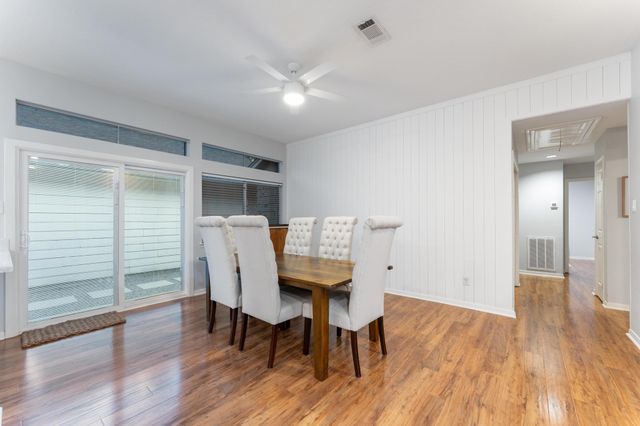 7764 Park Falls Drive, Houston, TX 77095