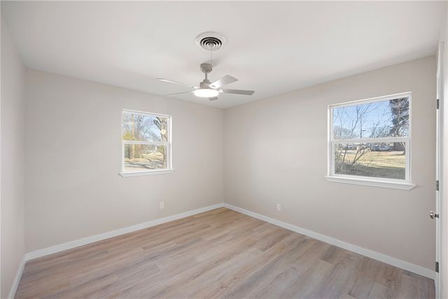 909 W 3rd Place, Russellville, AR 72801