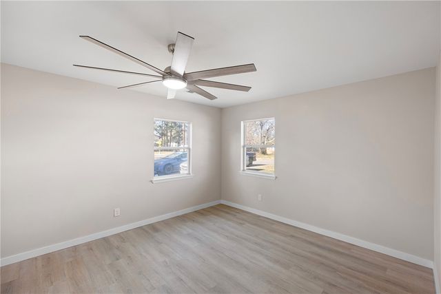 909 W 3rd Place, Russellville, AR 72801