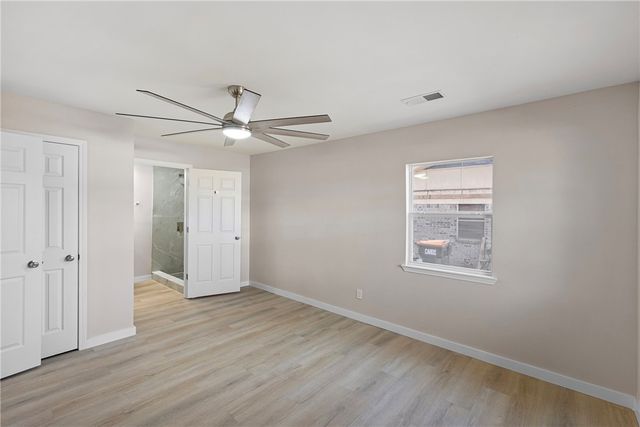 909 W 3rd Place, Russellville, AR 72801