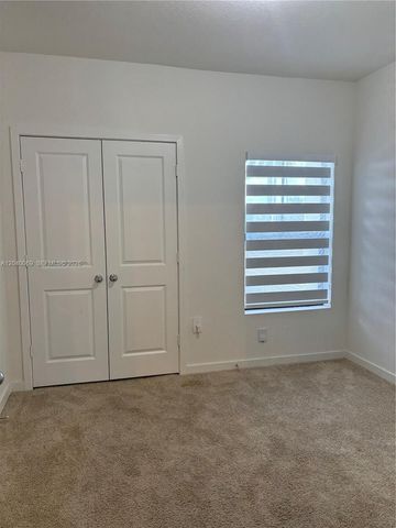 105 NE 3rd Ct, Florida City, FL 33034