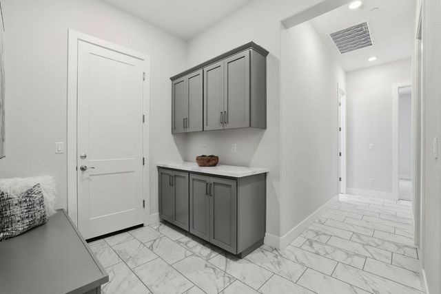 2121 Arbor Ridge Dr, Roseville, CA 95747