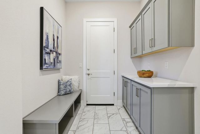 2121 Arbor Ridge Dr, Roseville, CA 95747