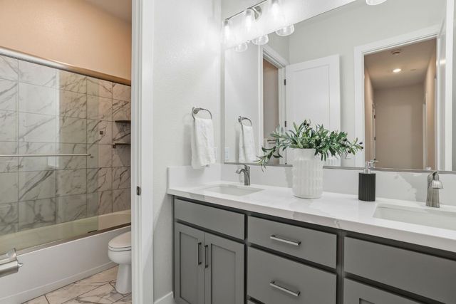 2121 Arbor Ridge Dr, Roseville, CA 95747