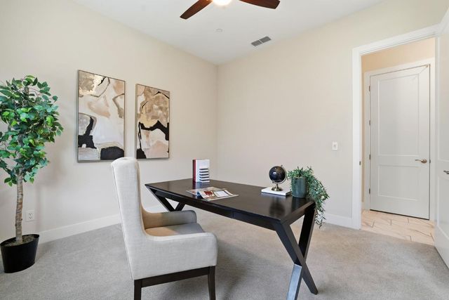 2121 Arbor Ridge Dr, Roseville, CA 95747