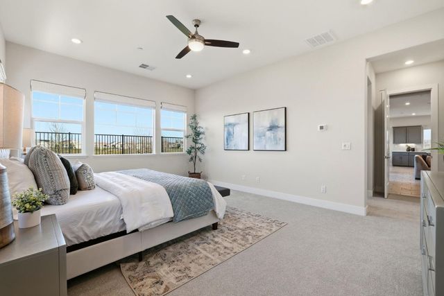 2121 Arbor Ridge Dr, Roseville, CA 95747