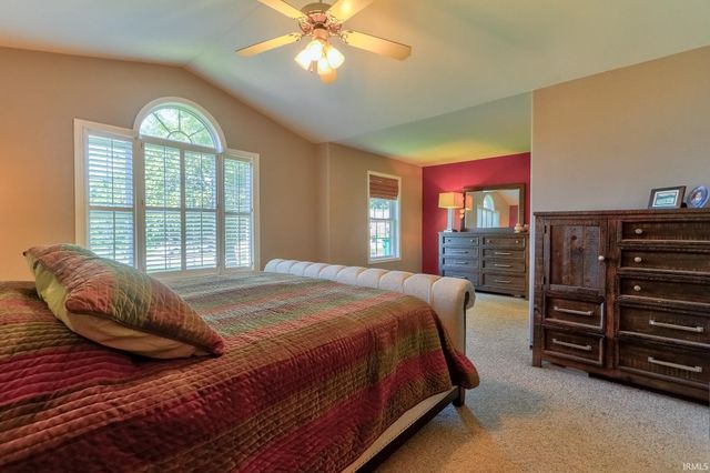706 Lancelot Drive, Evansville, IN 47711