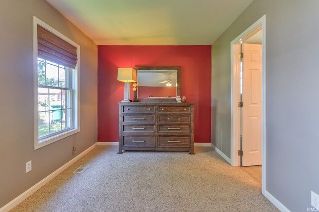 706 Lancelot Drive, Evansville, IN 47711