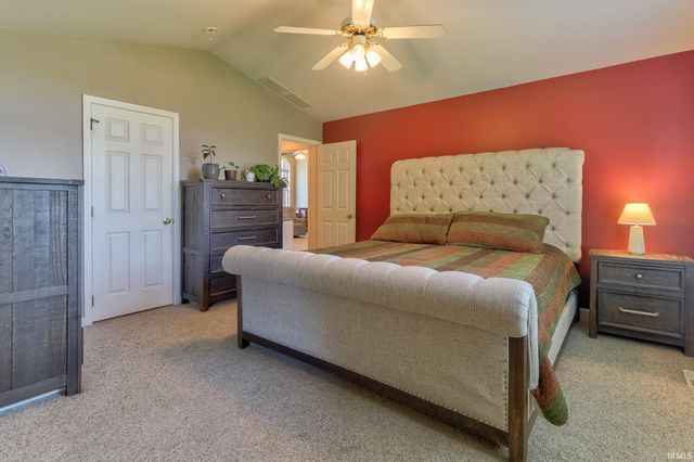 706 Lancelot Drive, Evansville, IN 47711