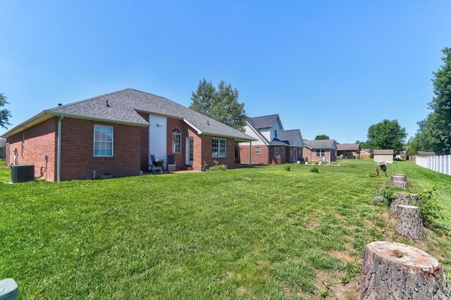 706 Lancelot Drive, Evansville, IN 47711