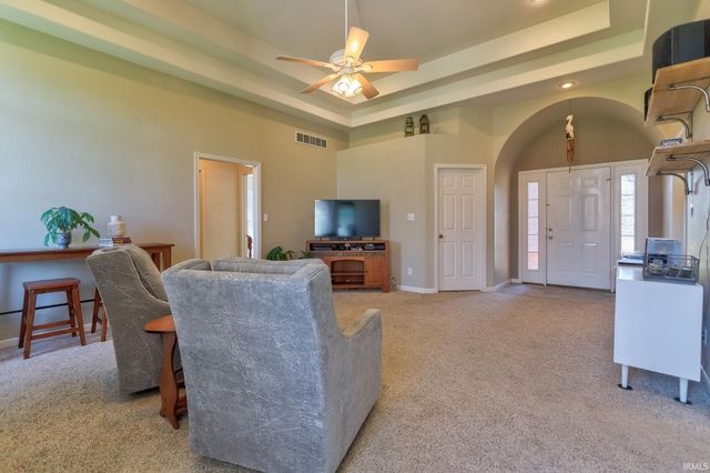 706 Lancelot Drive, Evansville, IN 47711