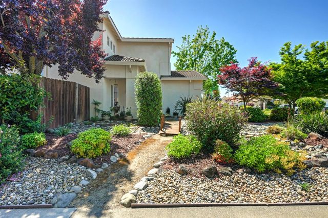 1731 Evergreen Dr, Roseville, CA 95747