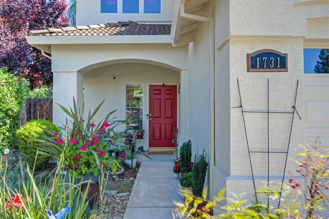 1731 Evergreen Dr, Roseville, CA 95747