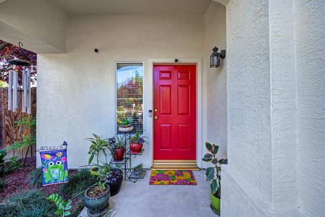 1731 Evergreen Dr, Roseville, CA 95747