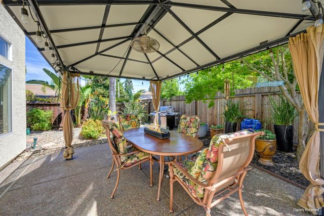 1731 Evergreen Dr, Roseville, CA 95747