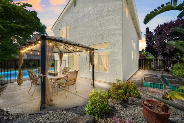 1731 Evergreen Dr, Roseville, CA 95747