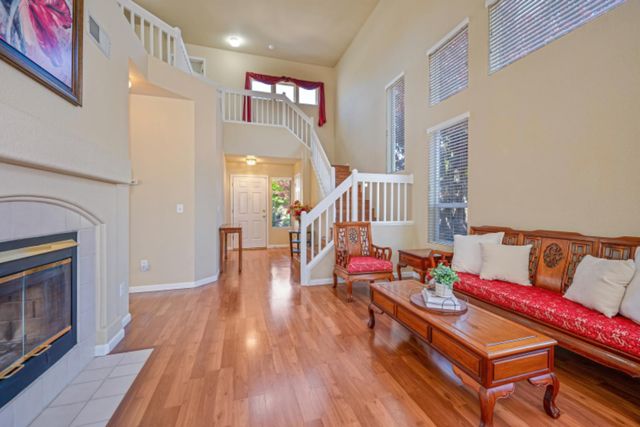 1731 Evergreen Dr, Roseville, CA 95747