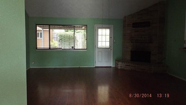 7307 Crystalglen Lane, Houston, TX 77095