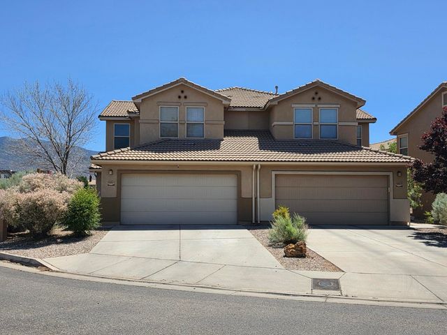 10801 Fort Point Lane NE, Albuquerque, NM 87123