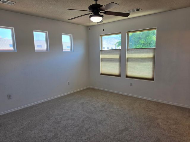 10801 Fort Point Lane NE, Albuquerque, NM 87123